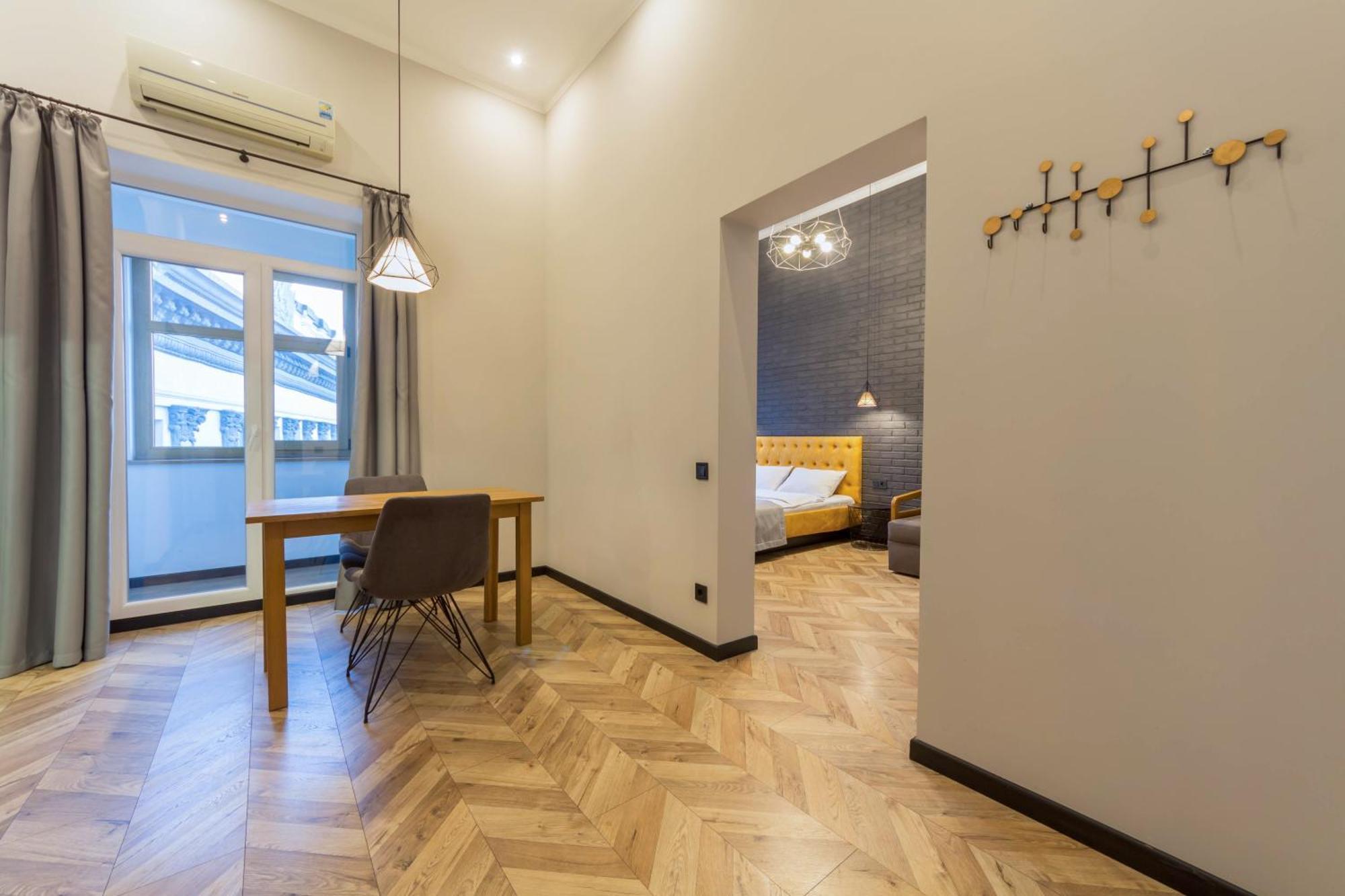 Central Apartments Maidan Area Kiev Dış mekan fotoğraf
